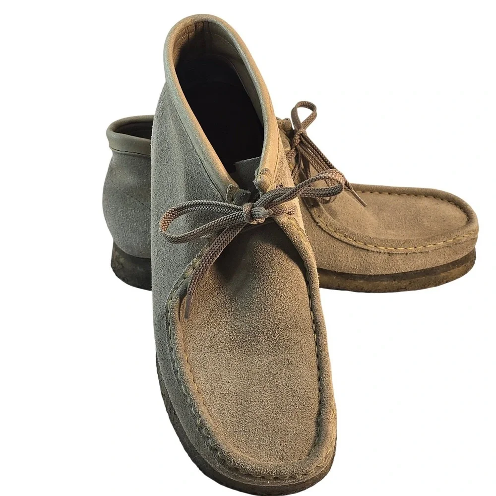 Clarks Originals Wallabee Boots Mens Sand Beige Suede Crepe Sole Chukka